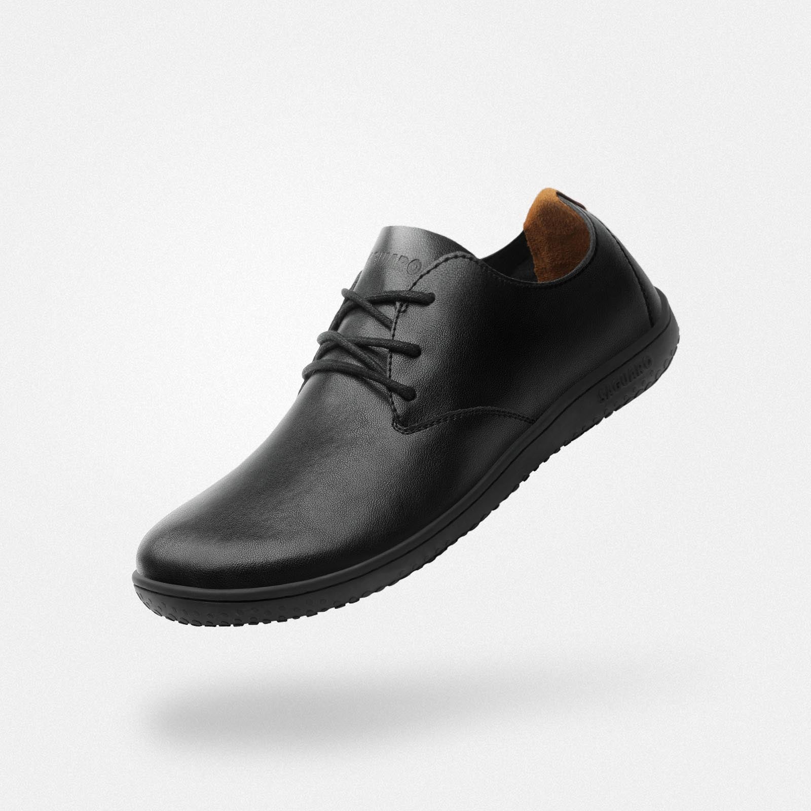 Mínimas Casual V2 all black  Zapatillas minimalistas, Calzado minimalista,  Botas hombre