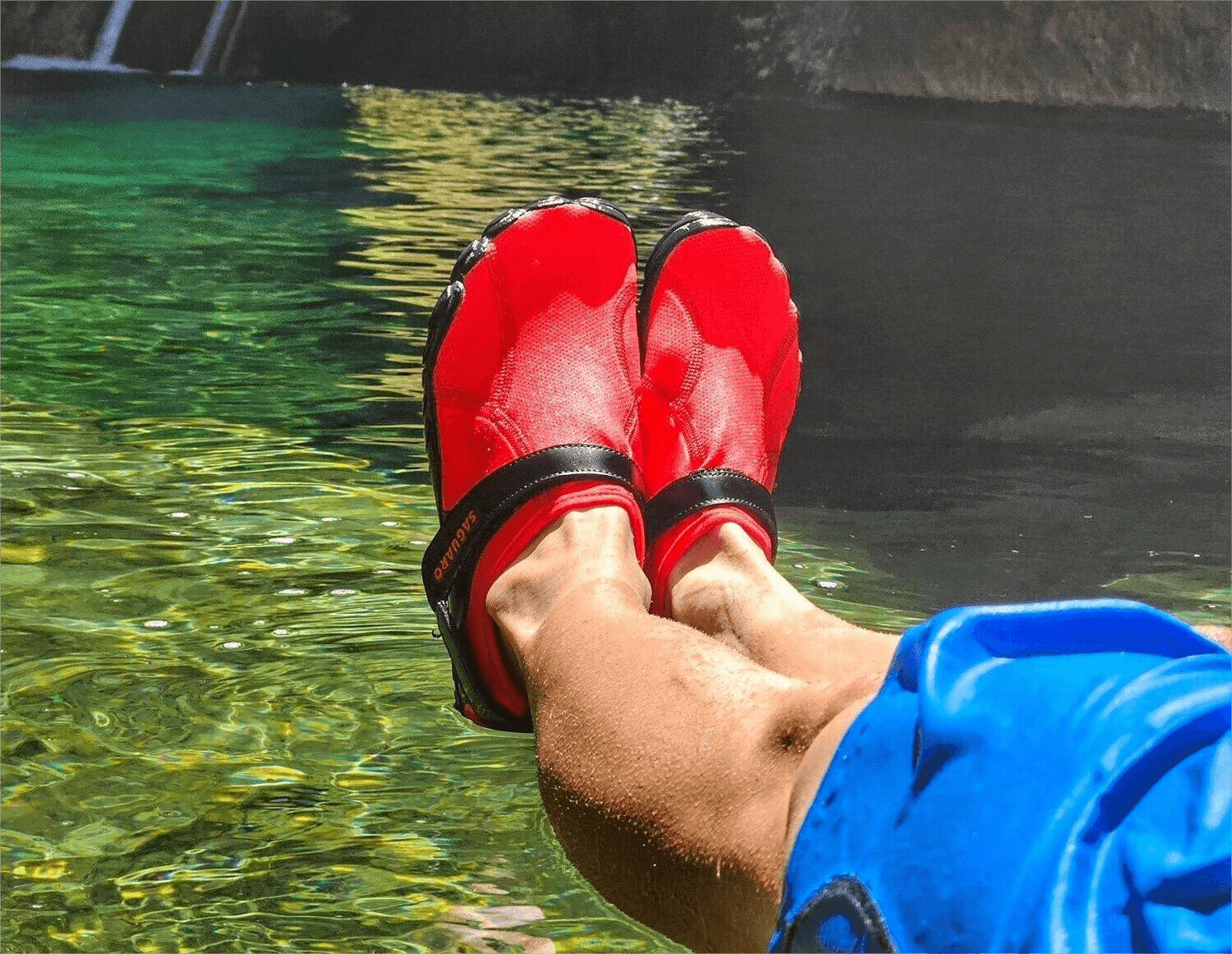 zapatos de agua saguaro con suela fina y flexible..png__PID:2c96d577-f345-44af-a42c-9b1d5f9e93f2